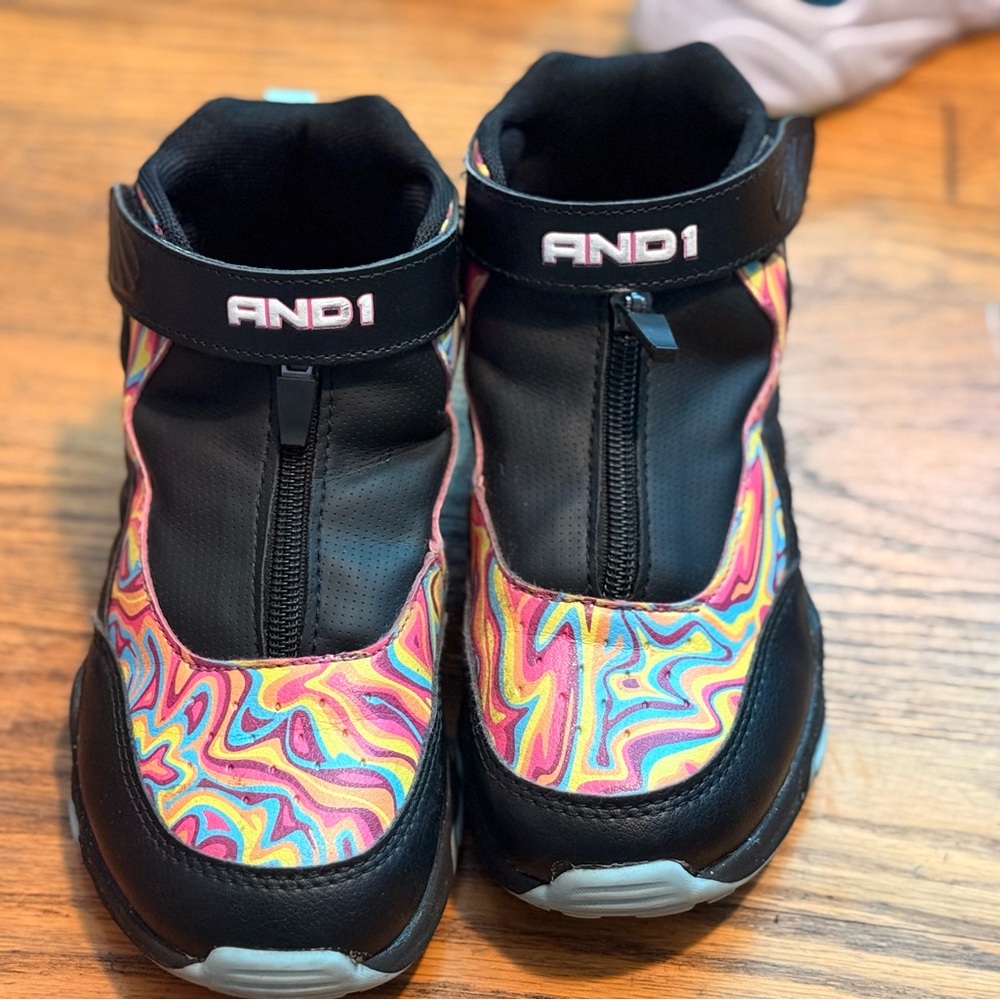 AND1 Kids Sneakers - Black with Vibrant Swirls